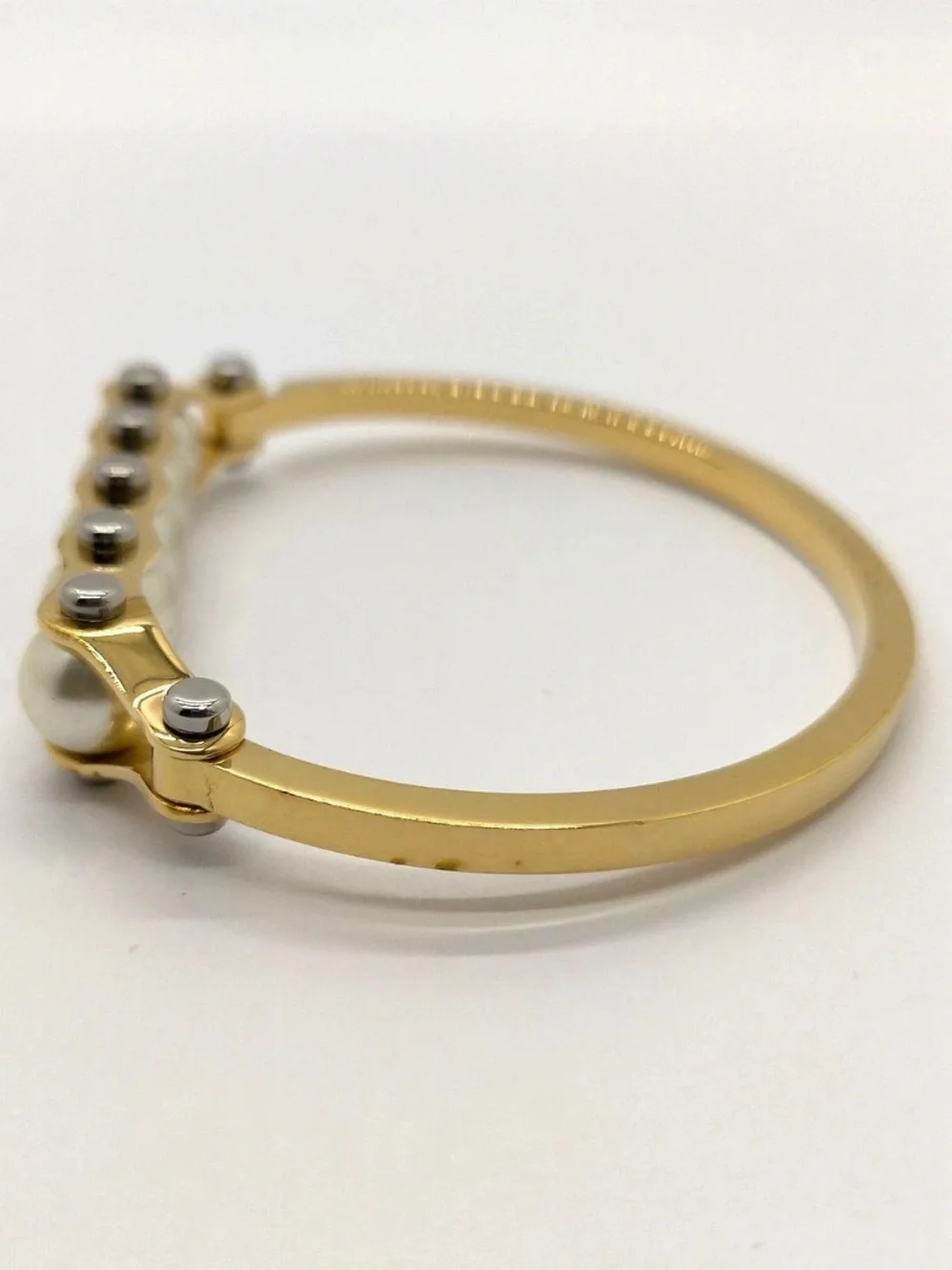 Louis Vuitton Gold Pearl-Accented Bracelet - Picture 7 of 8
